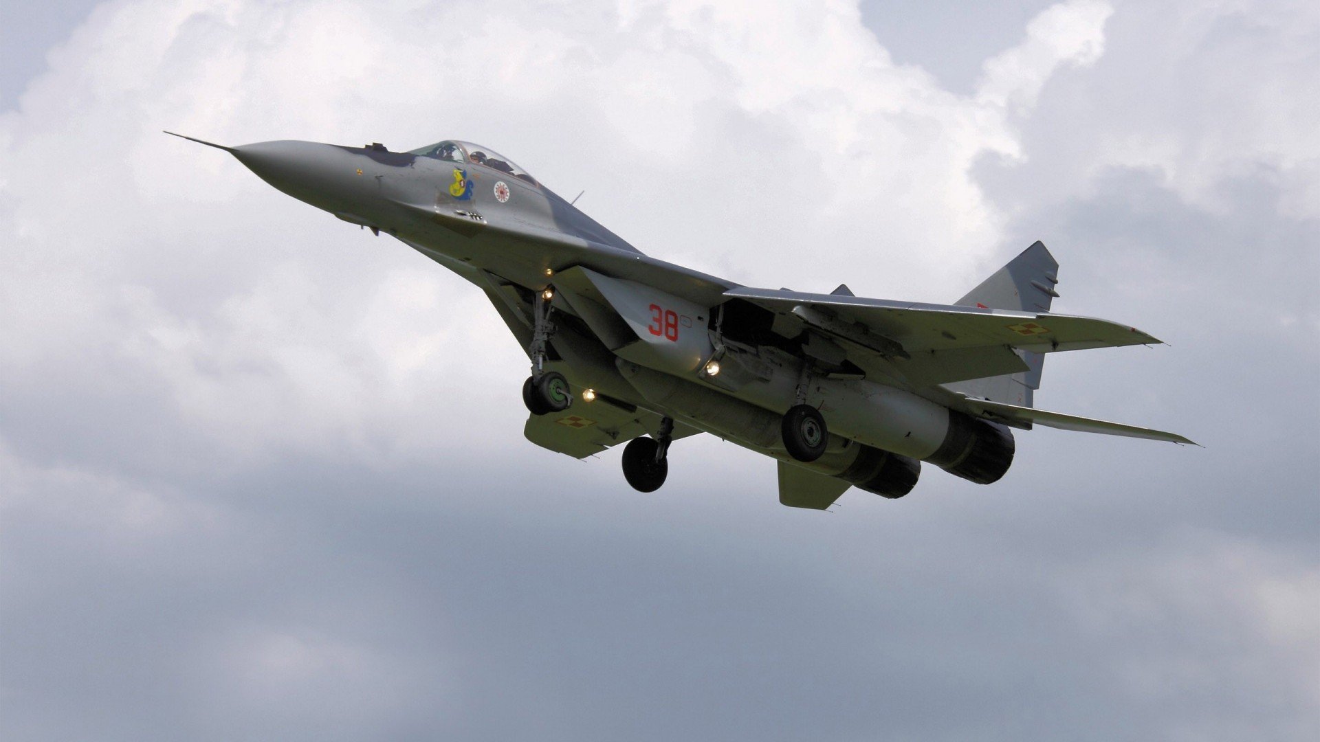 中国女篮提高三分球命中率 助攻进攻多样化，中国女子篮球三对三